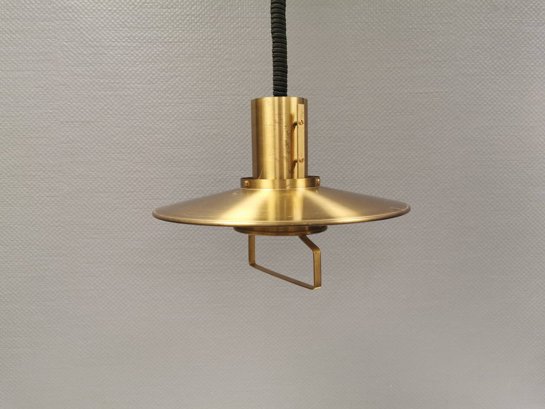 hanging lamp from Danish Vitrika (no label, but we know the lamp)