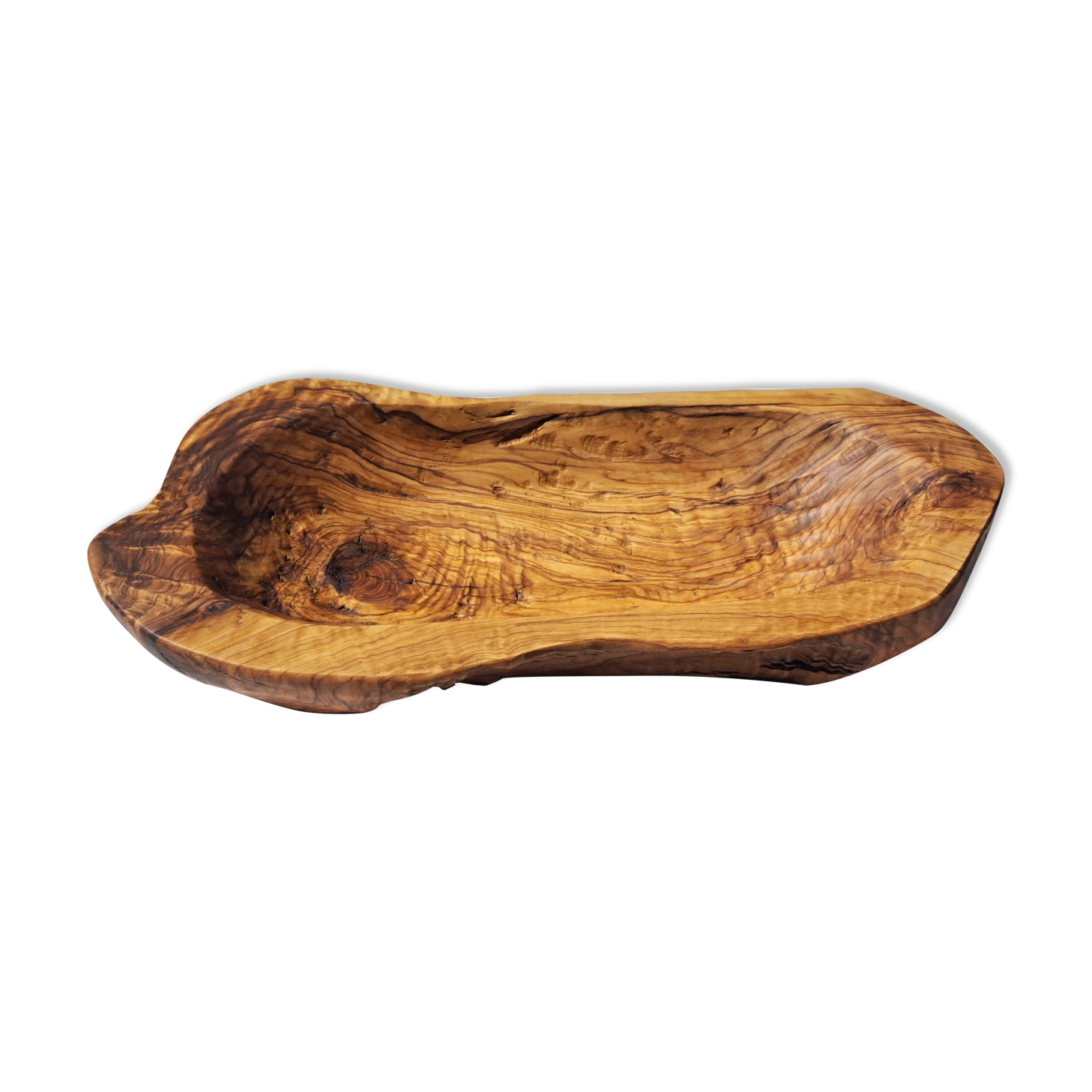 Brutalist dish in olive wood 1970