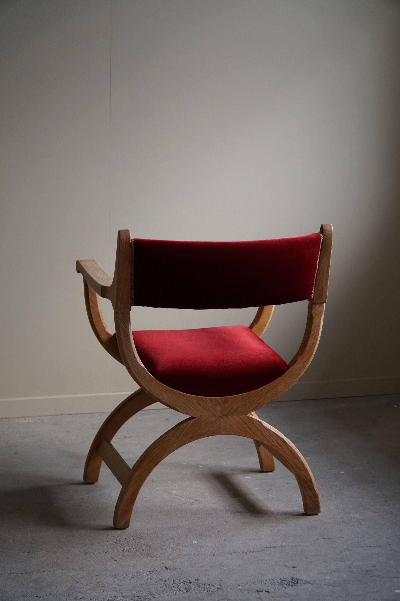 Henning Kjærnulf, Oak and velvet armchair, Model "Kurul", Mid-century, 1960s