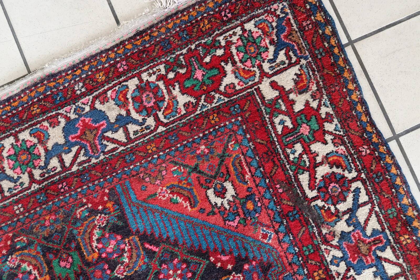 Handmade vintage Persian Malayer rug 129cm x 219cm 1960s