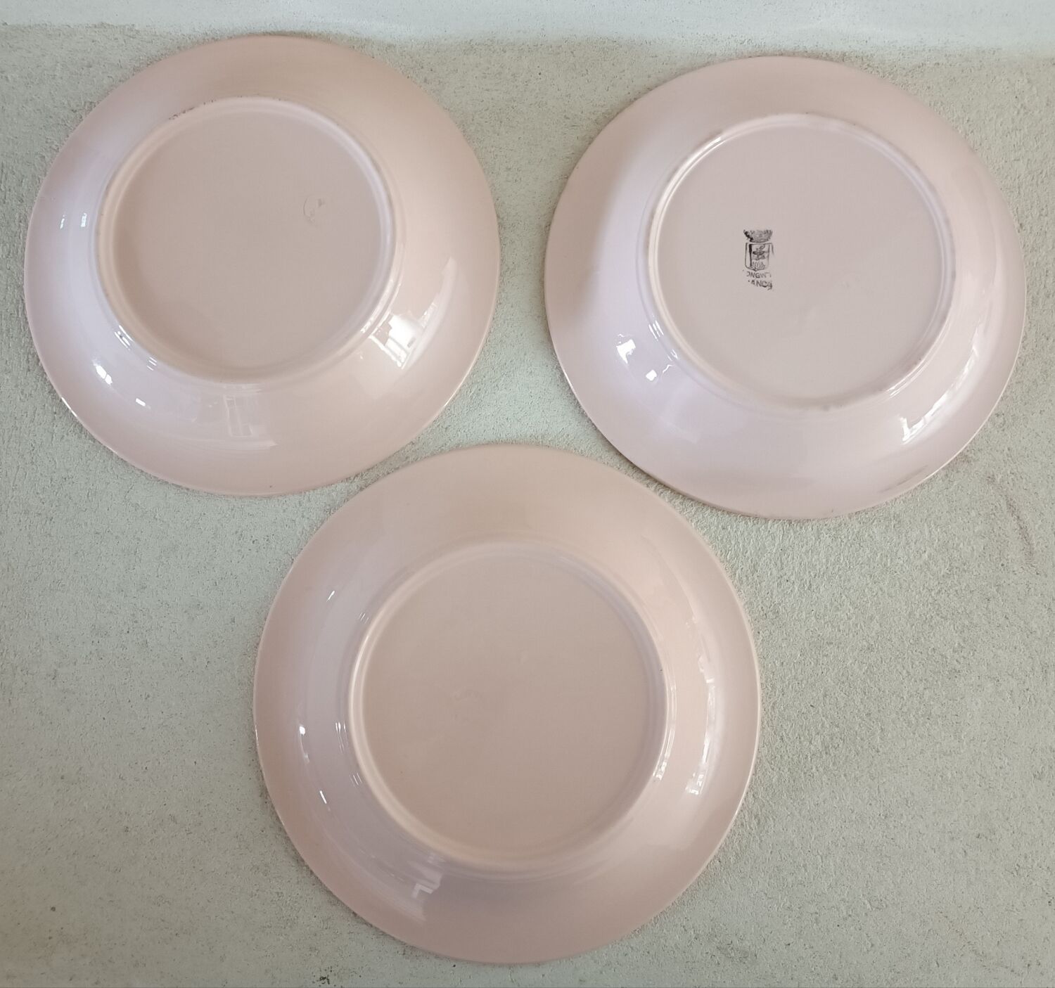 Set of 9 iron earth plates