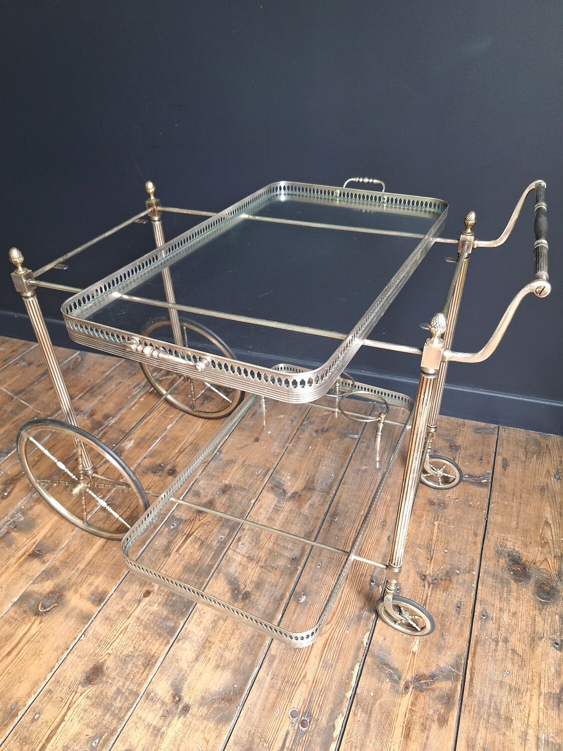 Antique trolley, vintage serving cart, drinks bar furniture.