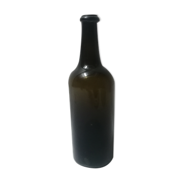 Bouteille ancienne en verre souflé