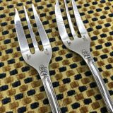 Pair of silver-plated cake forks, Christofle, Marly