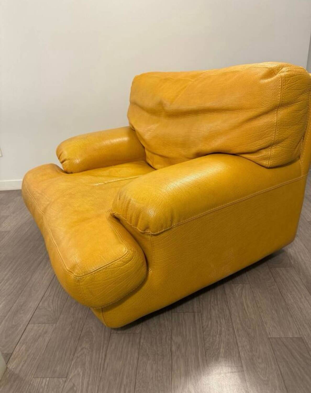 Rochebobois yellow leather armchair from the 80s/90s