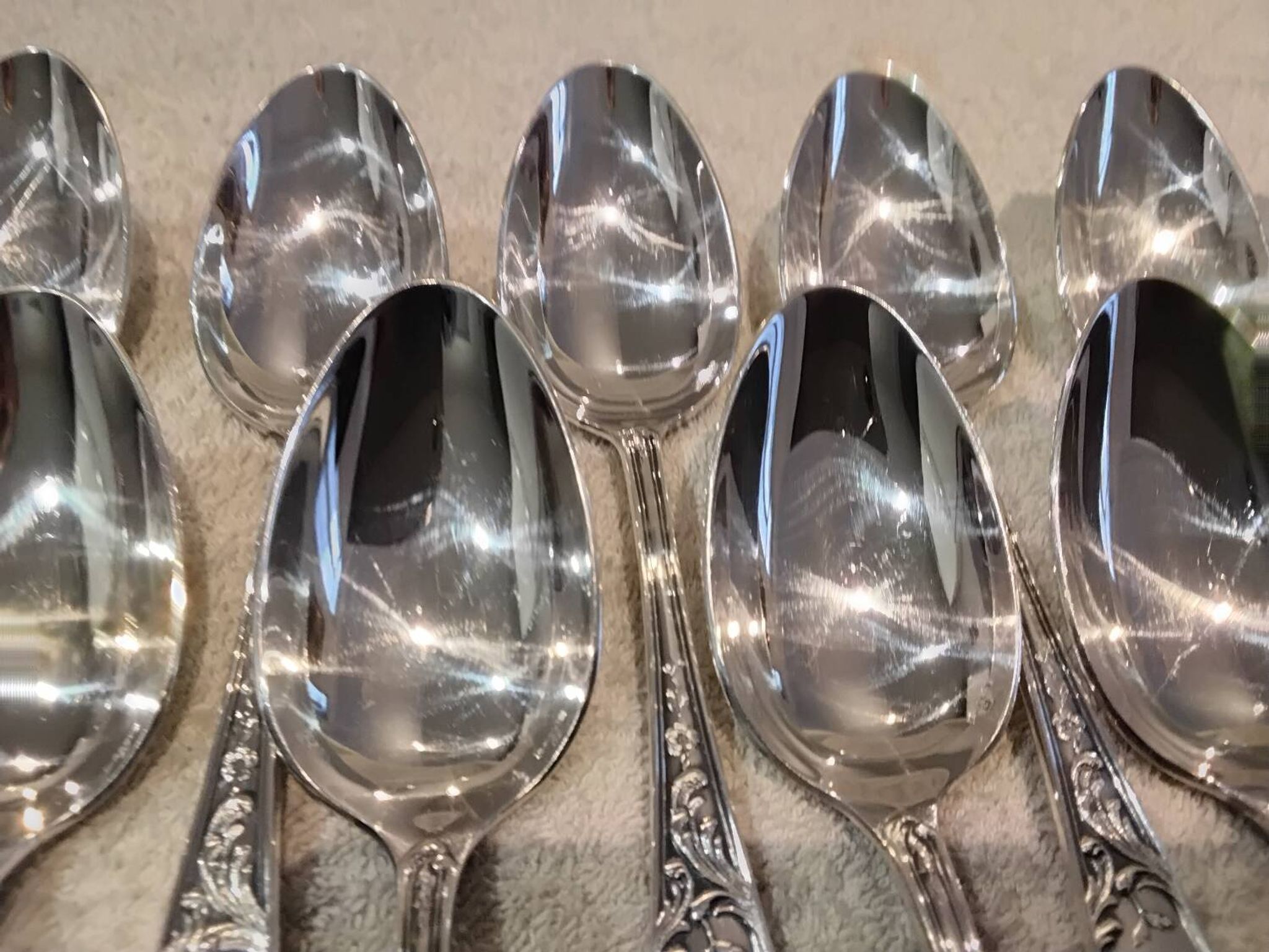 12 silver-plated dessert spoons, Ercuis silversmith, Louis XV 29