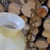White opaline suspension