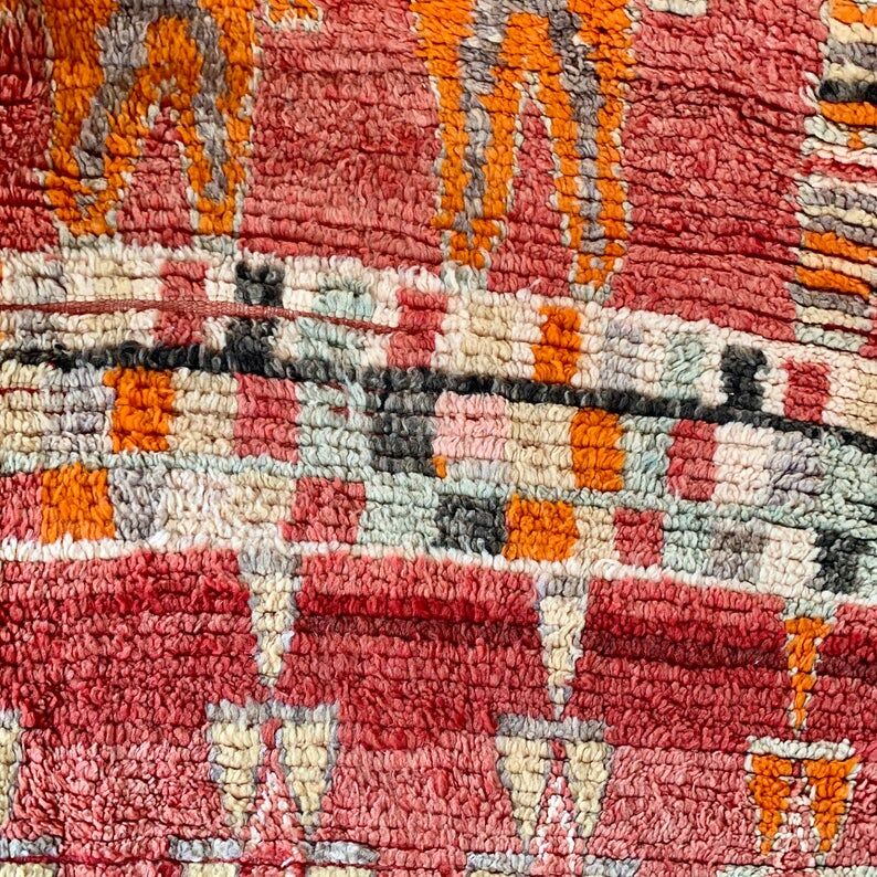 Ancient Boujaad carpet 220x185cm