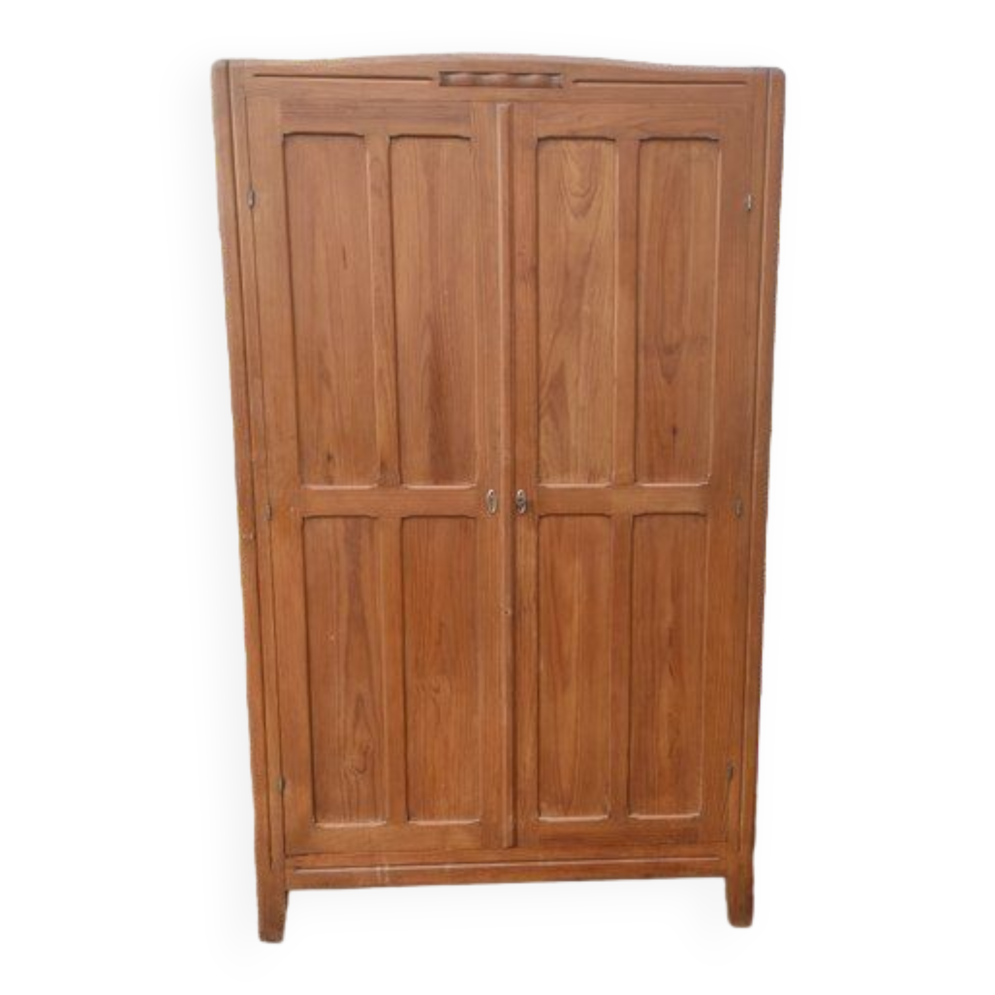 Parisian wardrobe, wardrobe