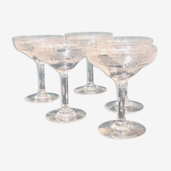 5 champagne glasses in chiseled crystal