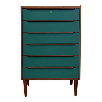 Commode « tallboy » danoise en teck des années 60 coloris bois et vert bleuté foncé