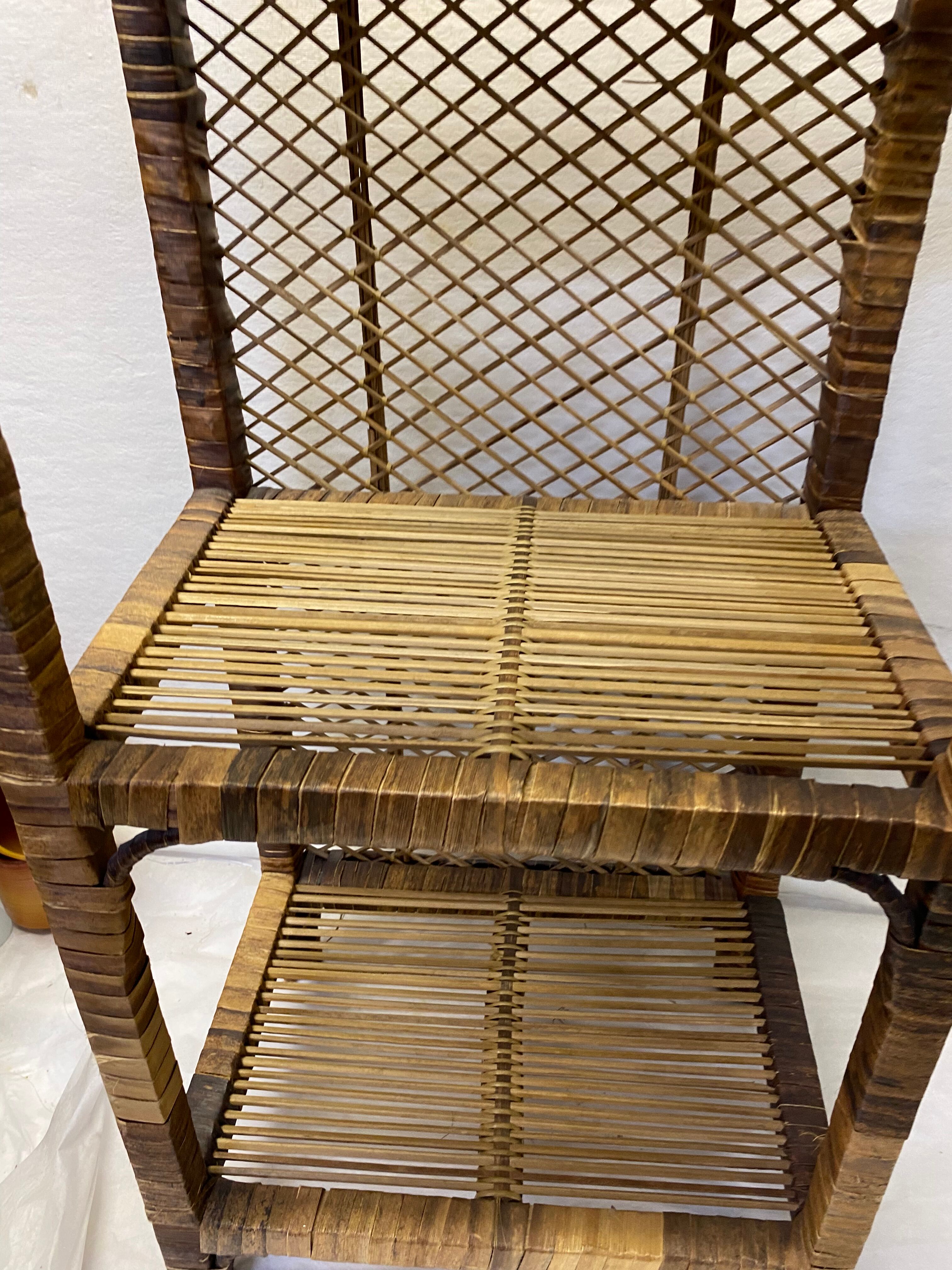 Étagère rotin vintage