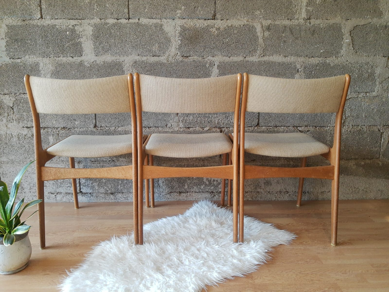 Set of 3 Danish Scandinavian chairs Uldum Mobelfabrik 7171