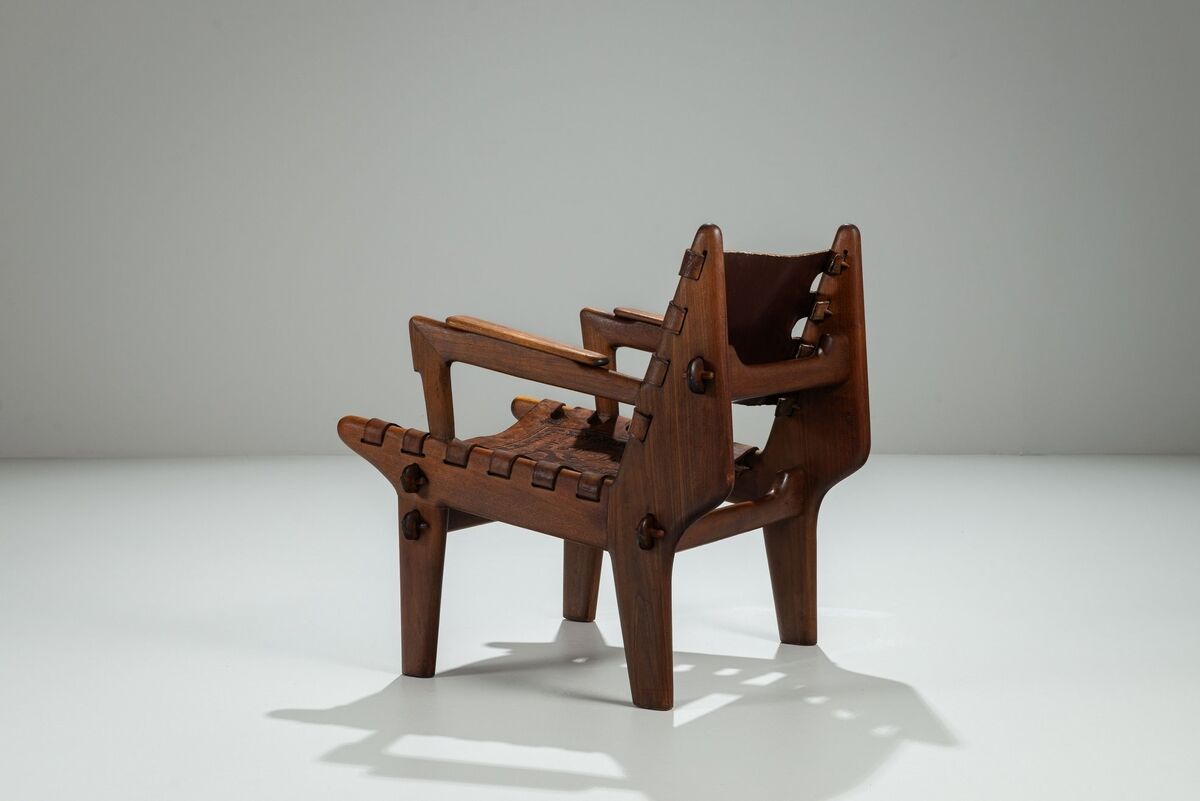Angel Pazmino lounge chair Muebles de Estilo Ecuador 1960