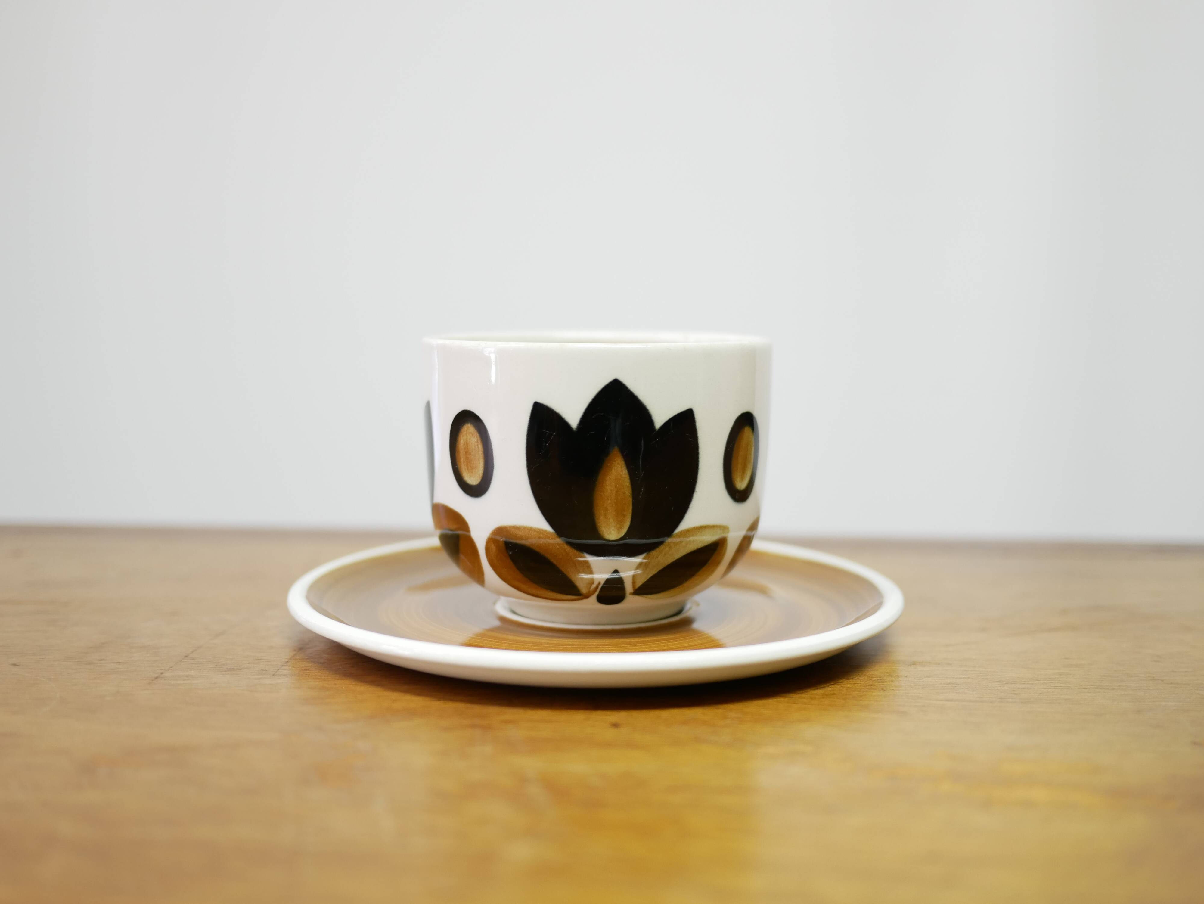 Vintage cup and saucer published by Boch La Louvière