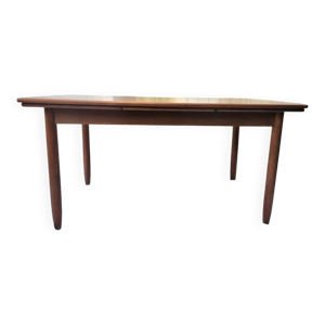 Table scandinave année