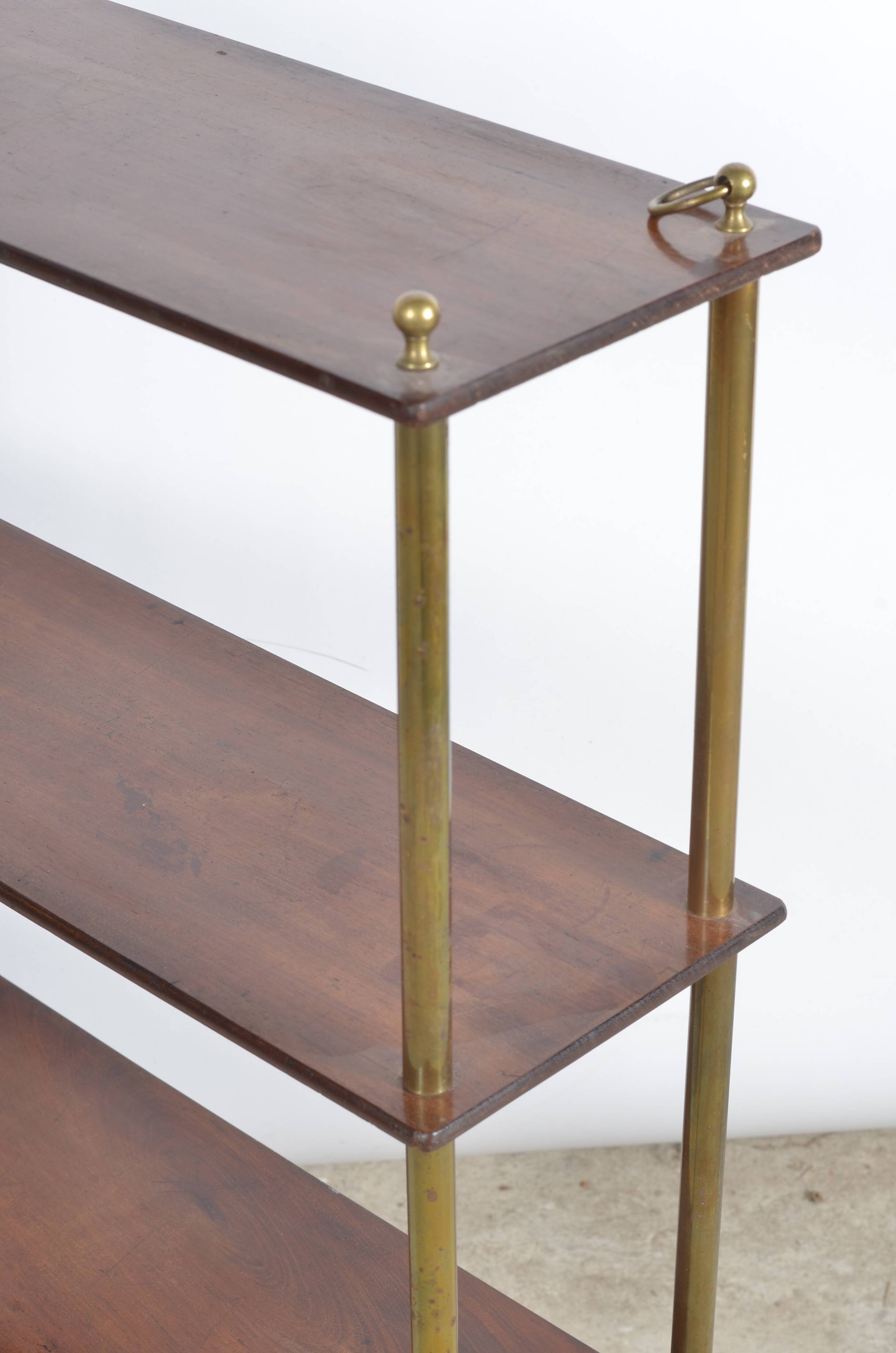 Etagère à poser en bois et laiton