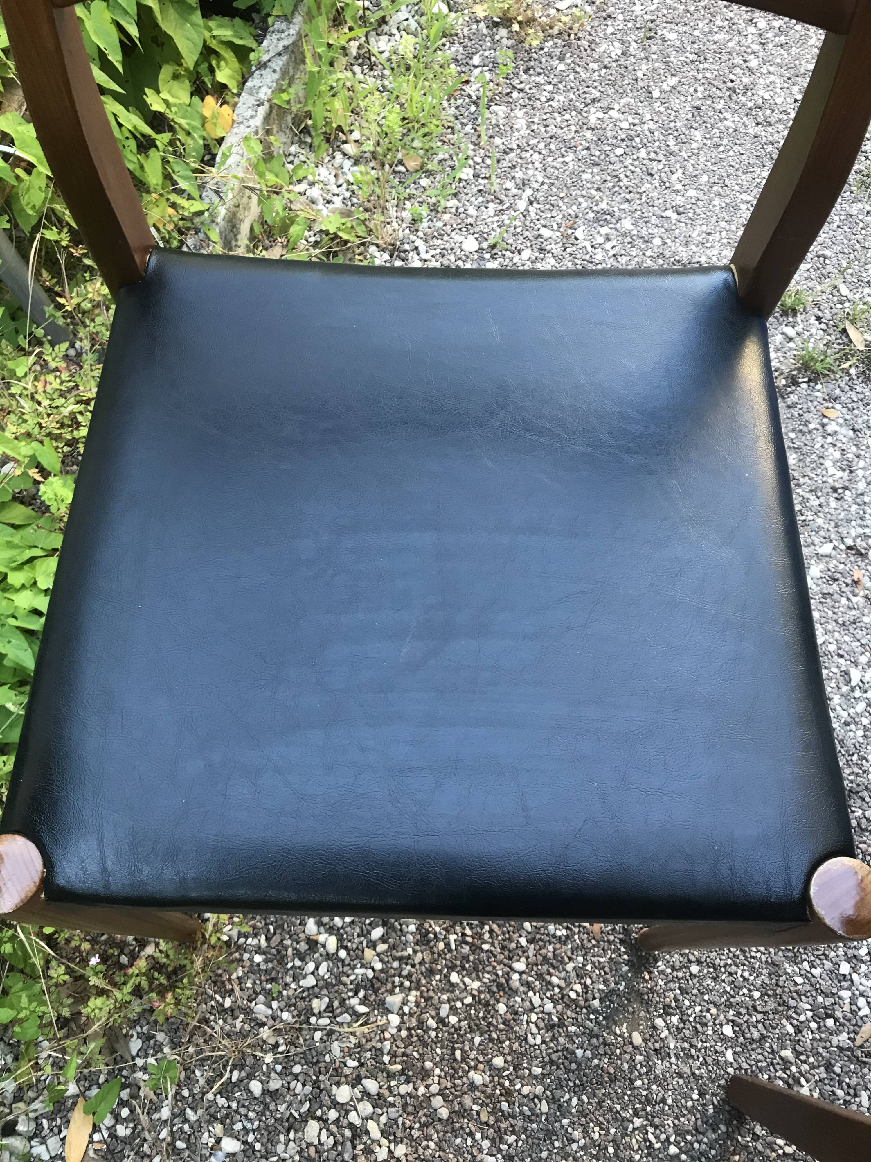 Series of 4 old scandinavian chairs wood teck - skai skaï black vintage