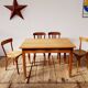 Table en bois vintage