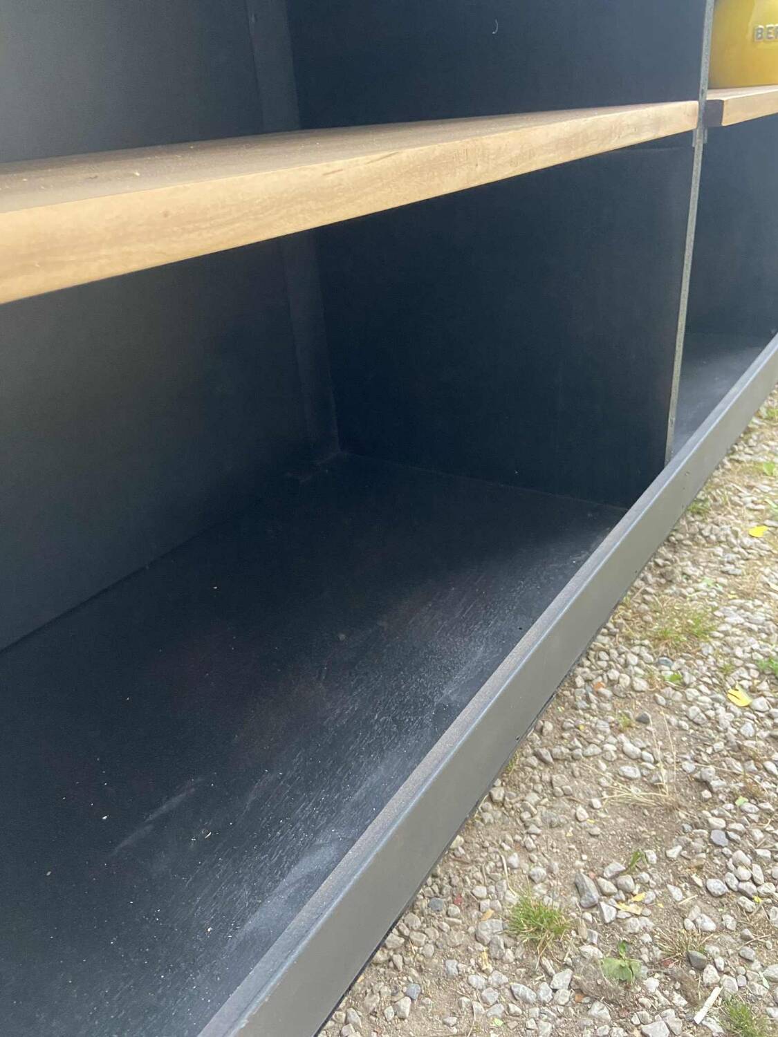 Grand bar en bois