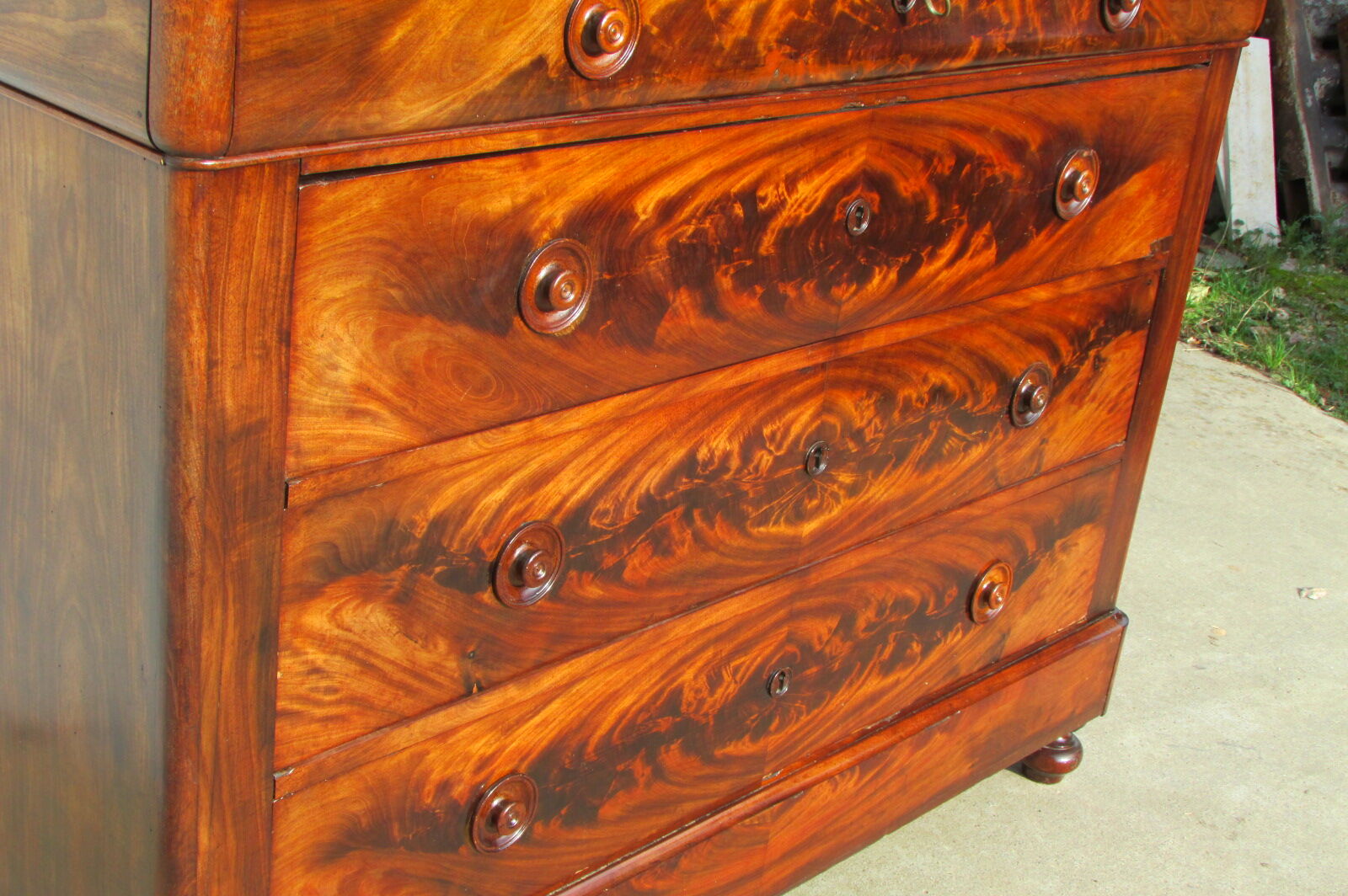 Louis Philippe chest of drawers in mahogany, late XIXth