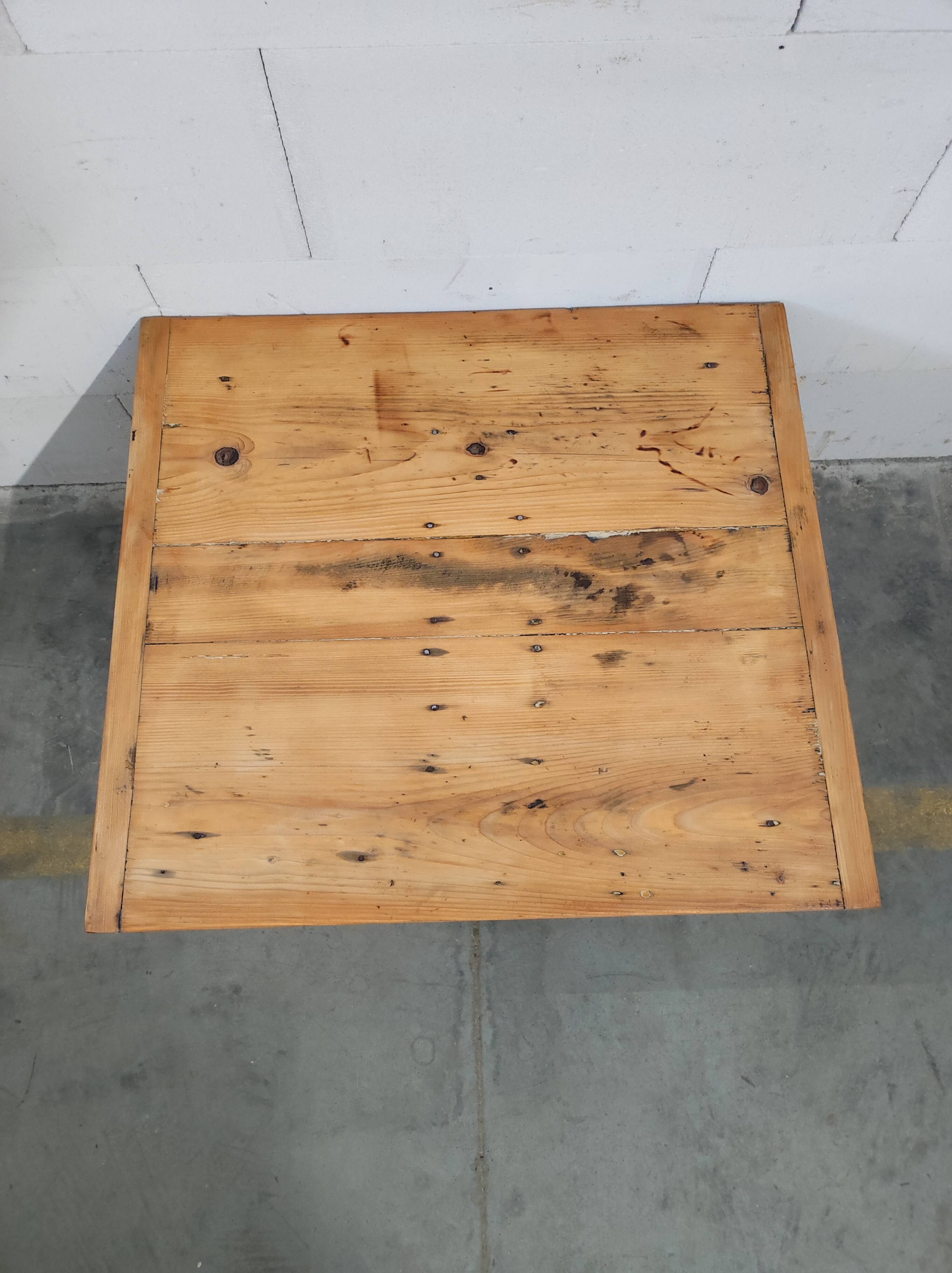 Farm coffee table