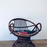 Rotating rattan chair