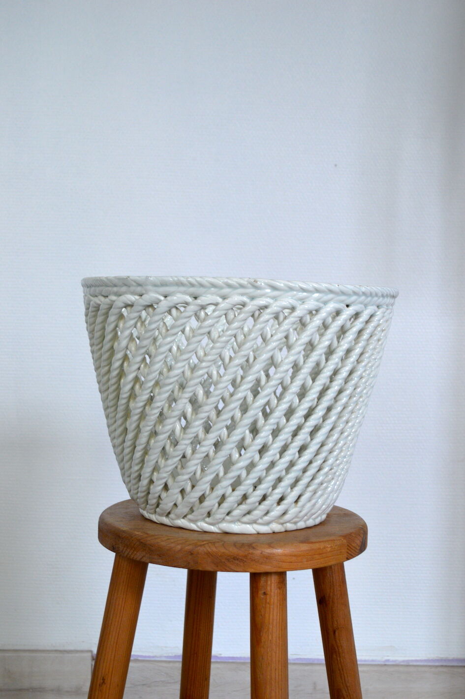Vintage braided pot cover