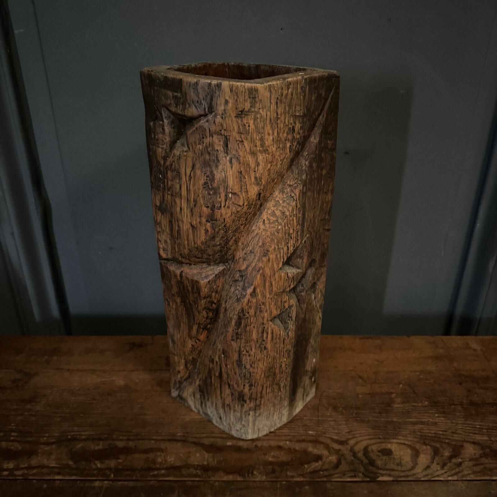 Brutalist vase 1970 in carved wood with monogram