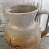 Vallauris sandstone pitcher 1.75l