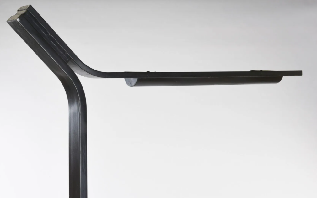 Sovrana-style halogen lamppost