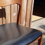 Set of 4 Scandinavian teak chairs and sky seats