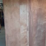 Compass feet cabinet