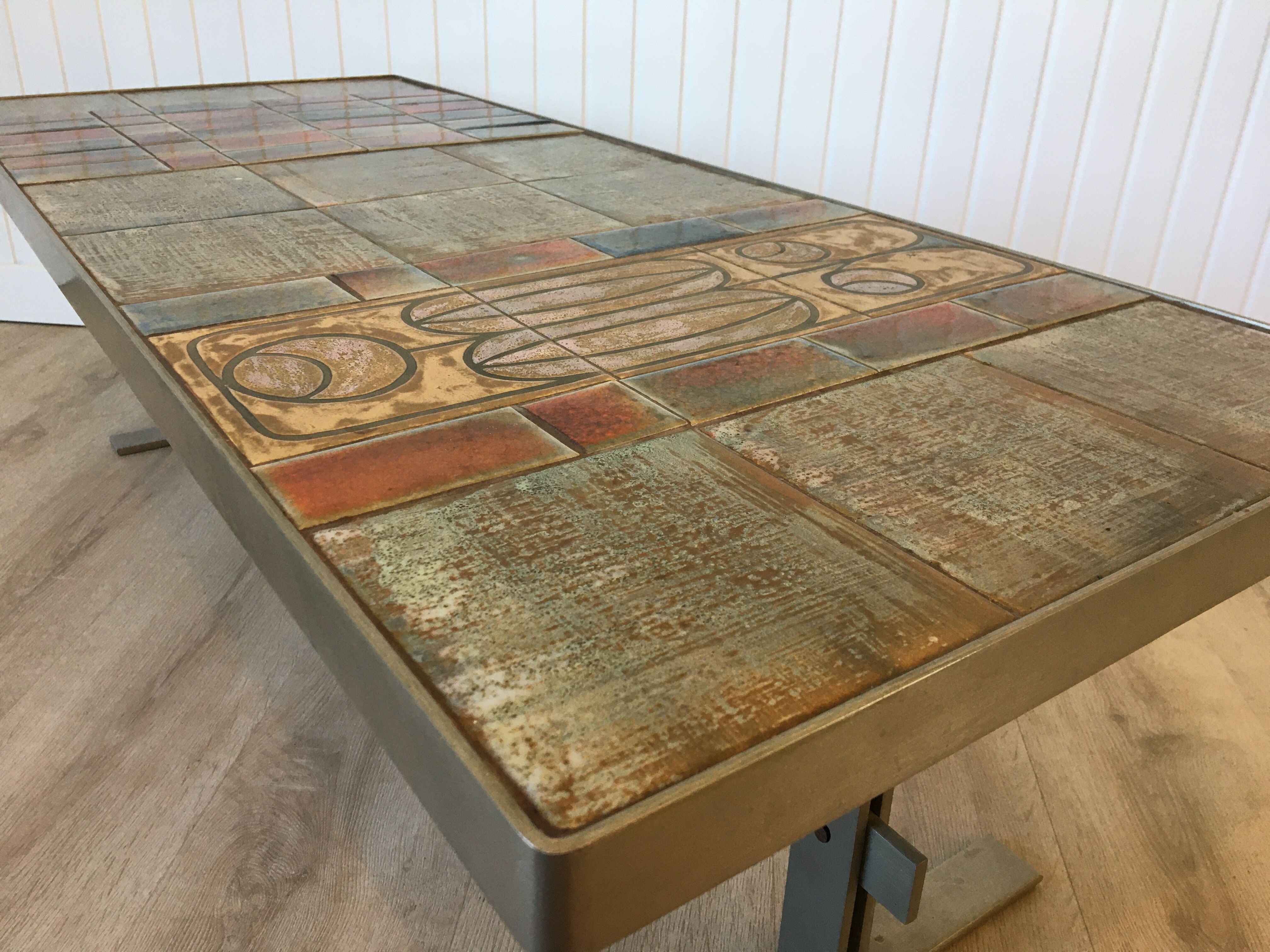 Ceramic coffee table