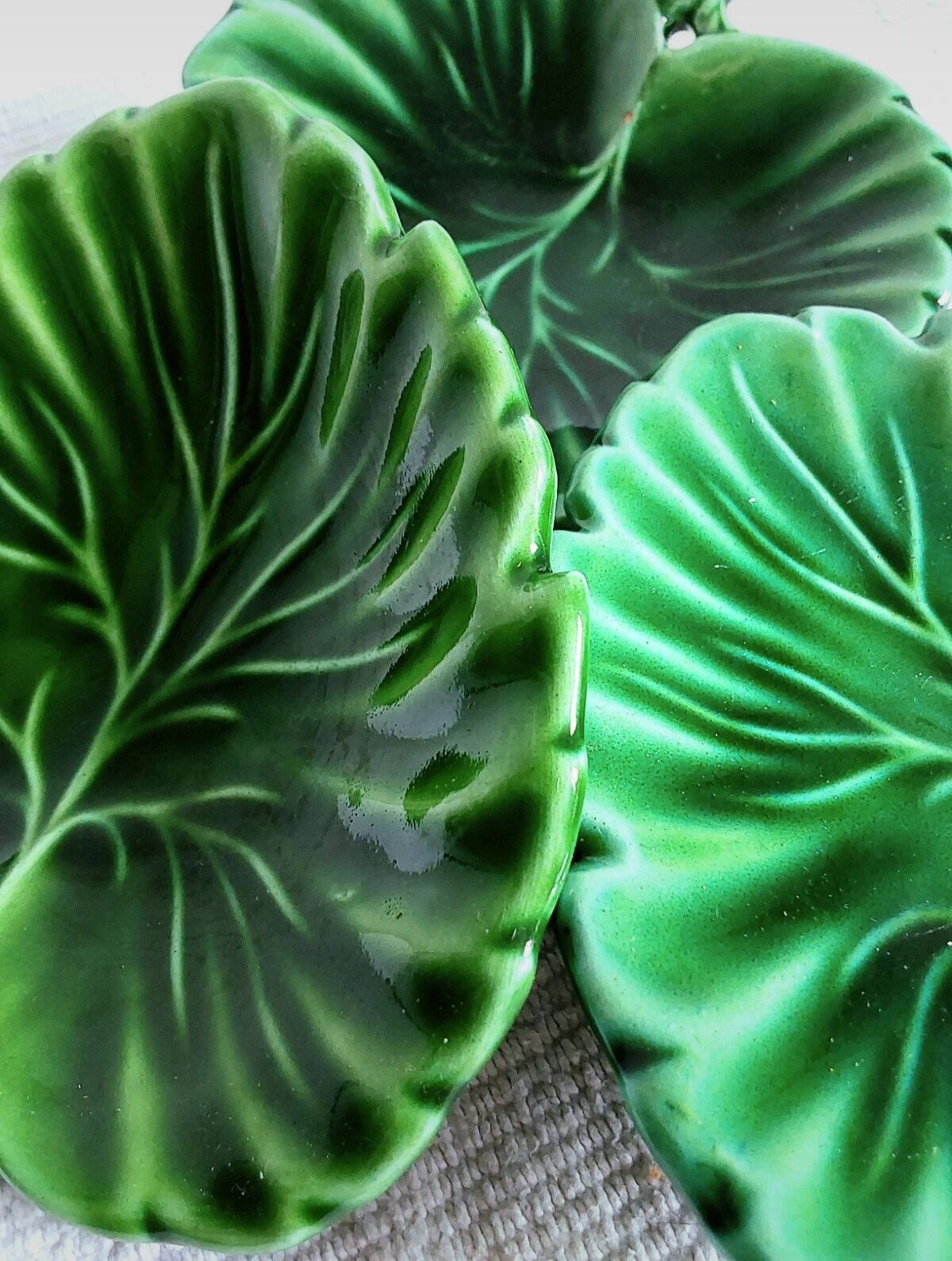 Three. Vintage leaf decoration pockets