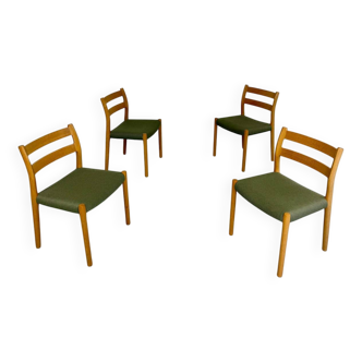 Lot 4 chaises en hêtre design Niels Otto Møller hêtre massif vintage