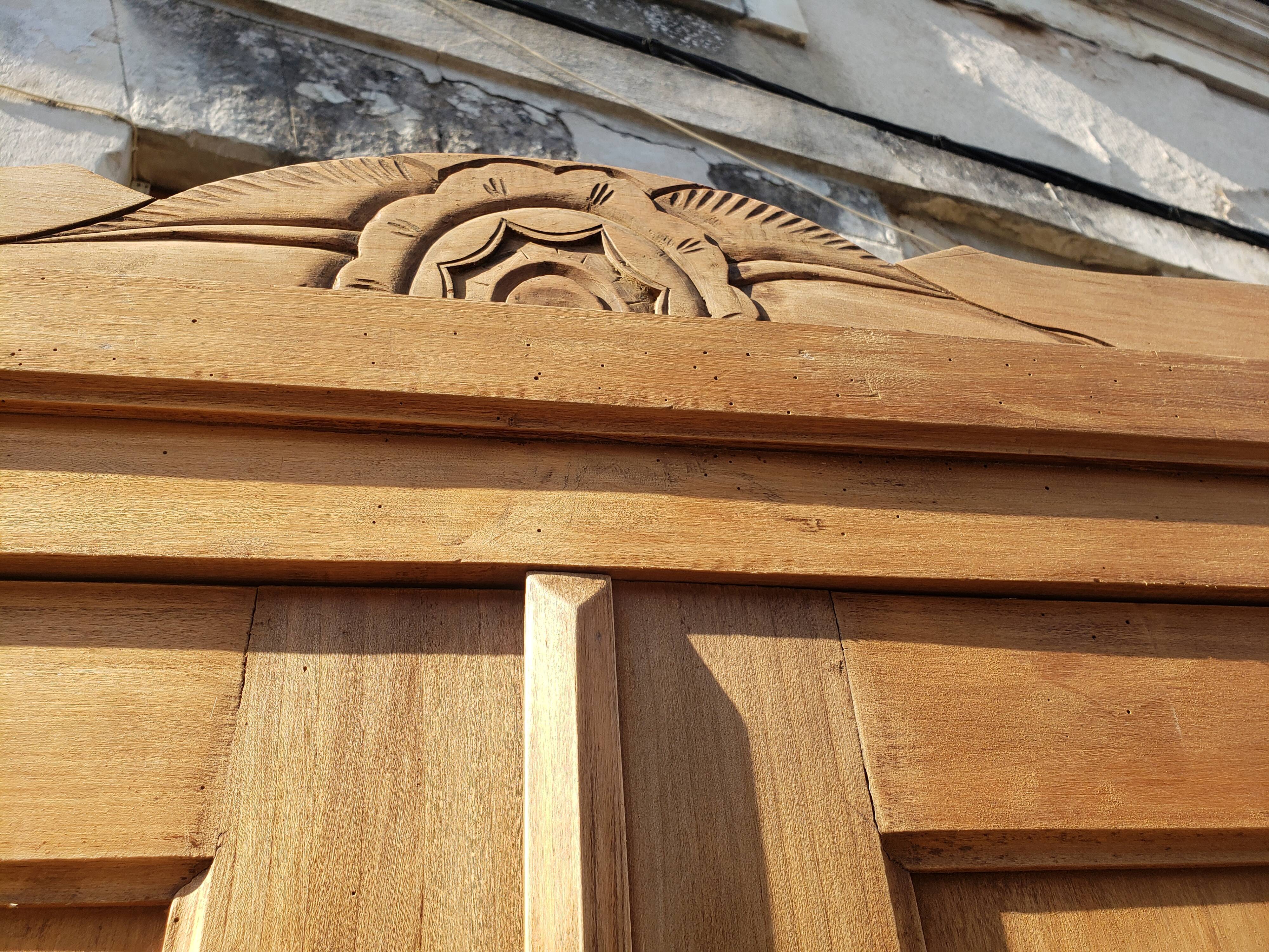 Parisian cabinet art deco raw wood