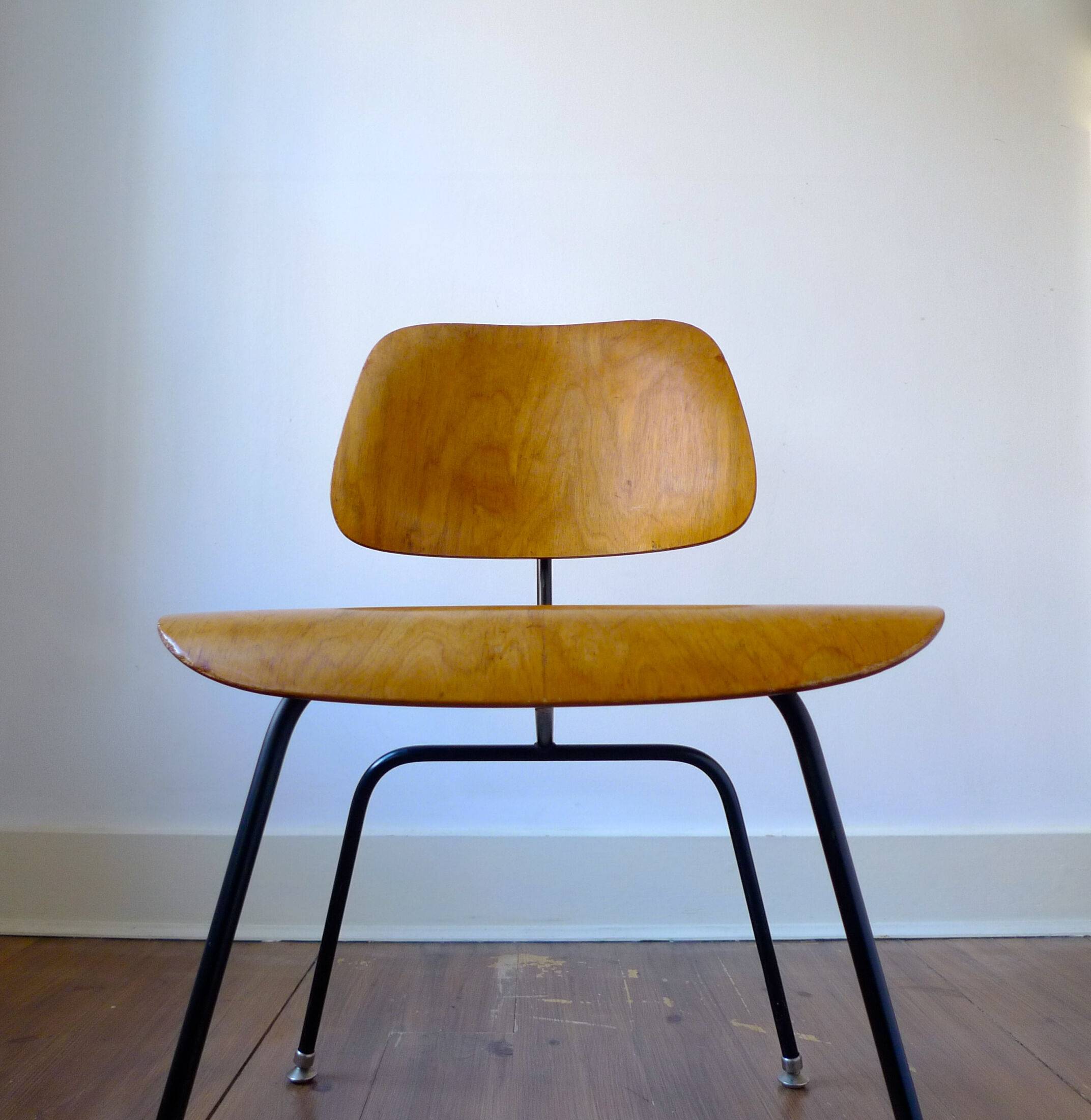Charles & Ray Eames chair DCM for Herman Miller USA 1953