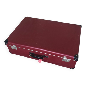 Old suitcase red cardboard bordeaux clasp metal vintage