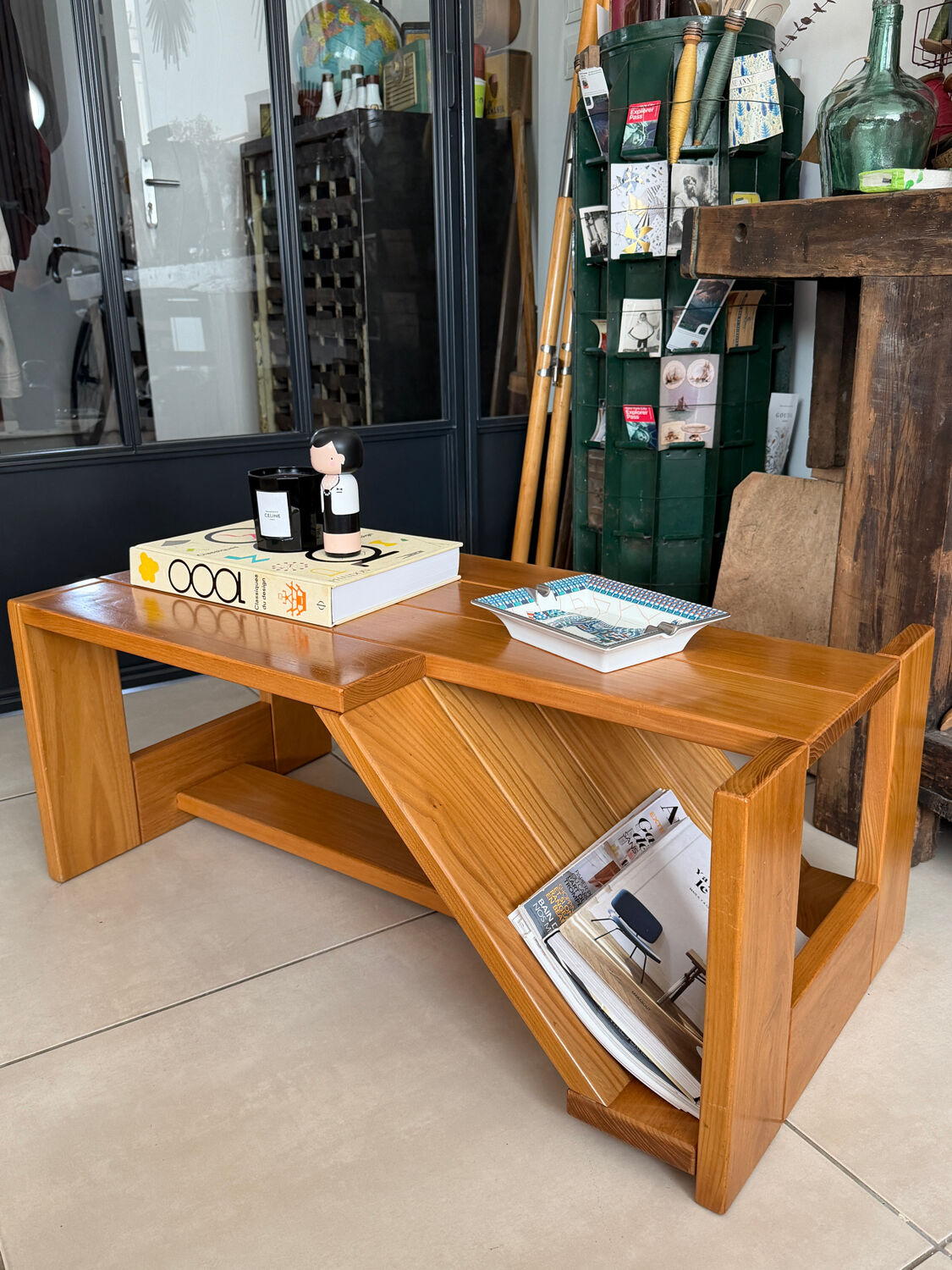 Table Basse Architecturale en Orme Massif vintage – Maison Regain