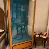 Vintage showcase 1960