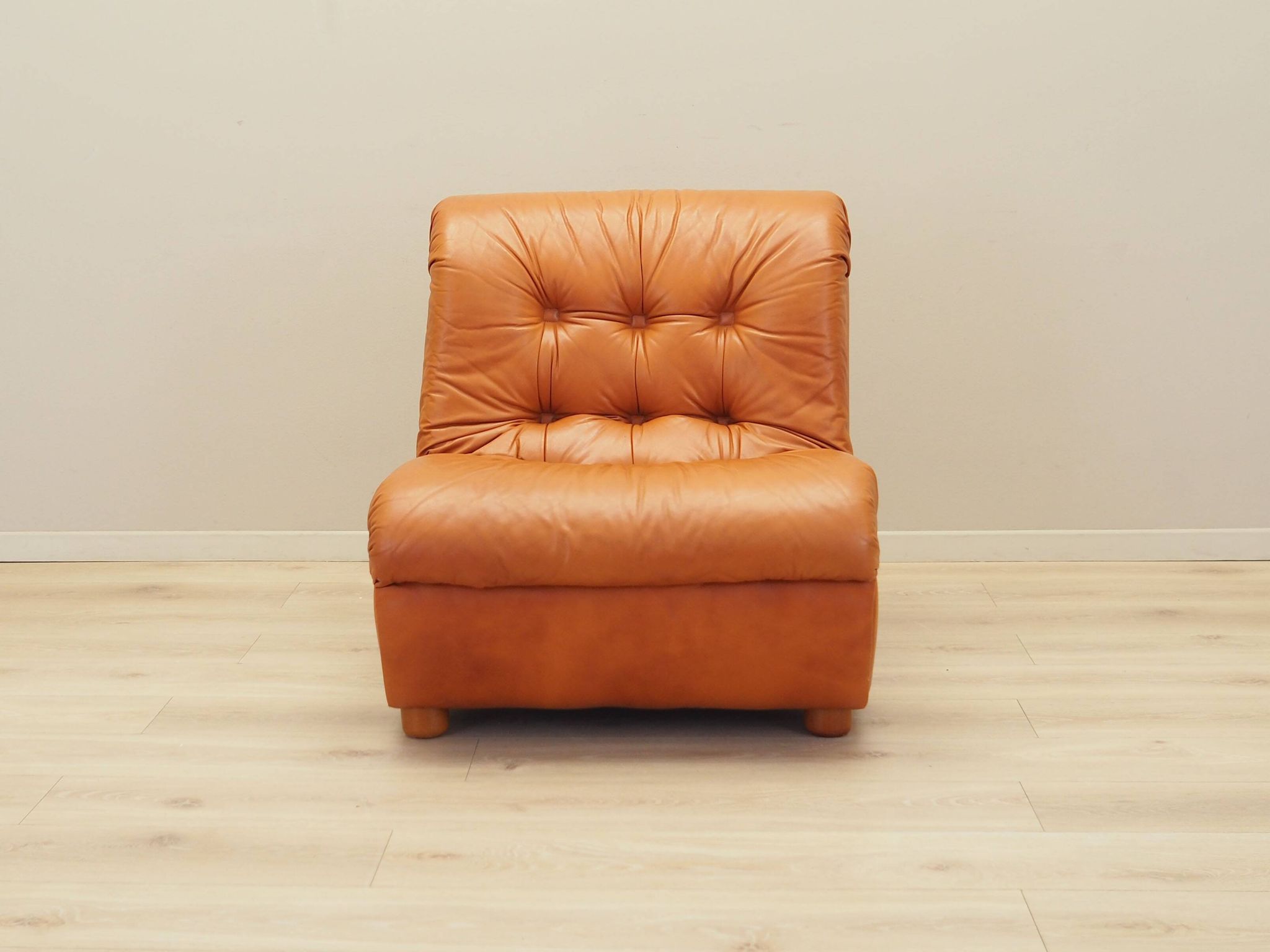 Red armchair, Italian design, 1970s, production: Italy
