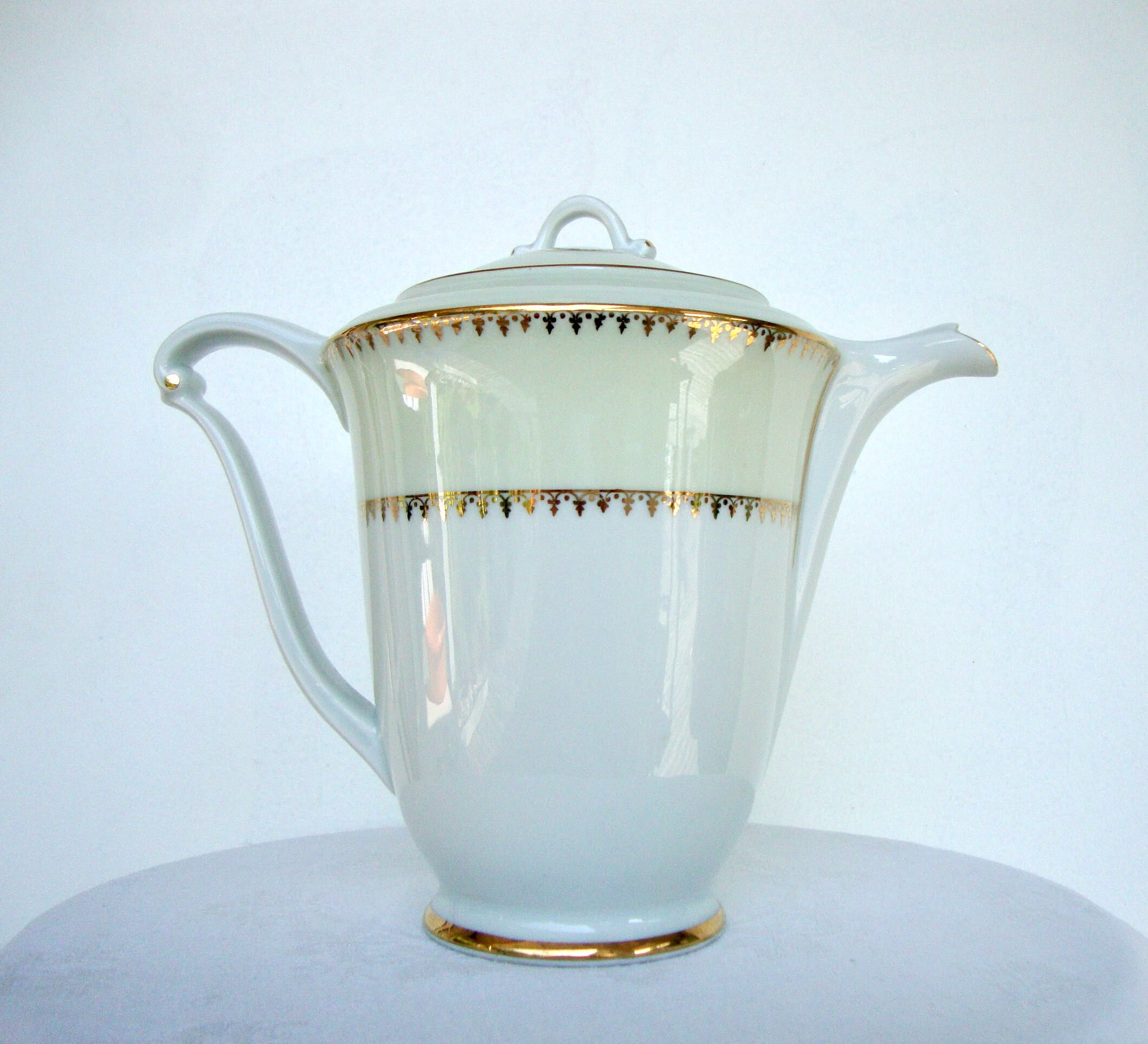 Coffee or porcelain tea service