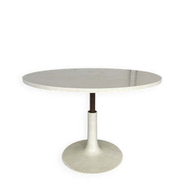Modular tulip table JER