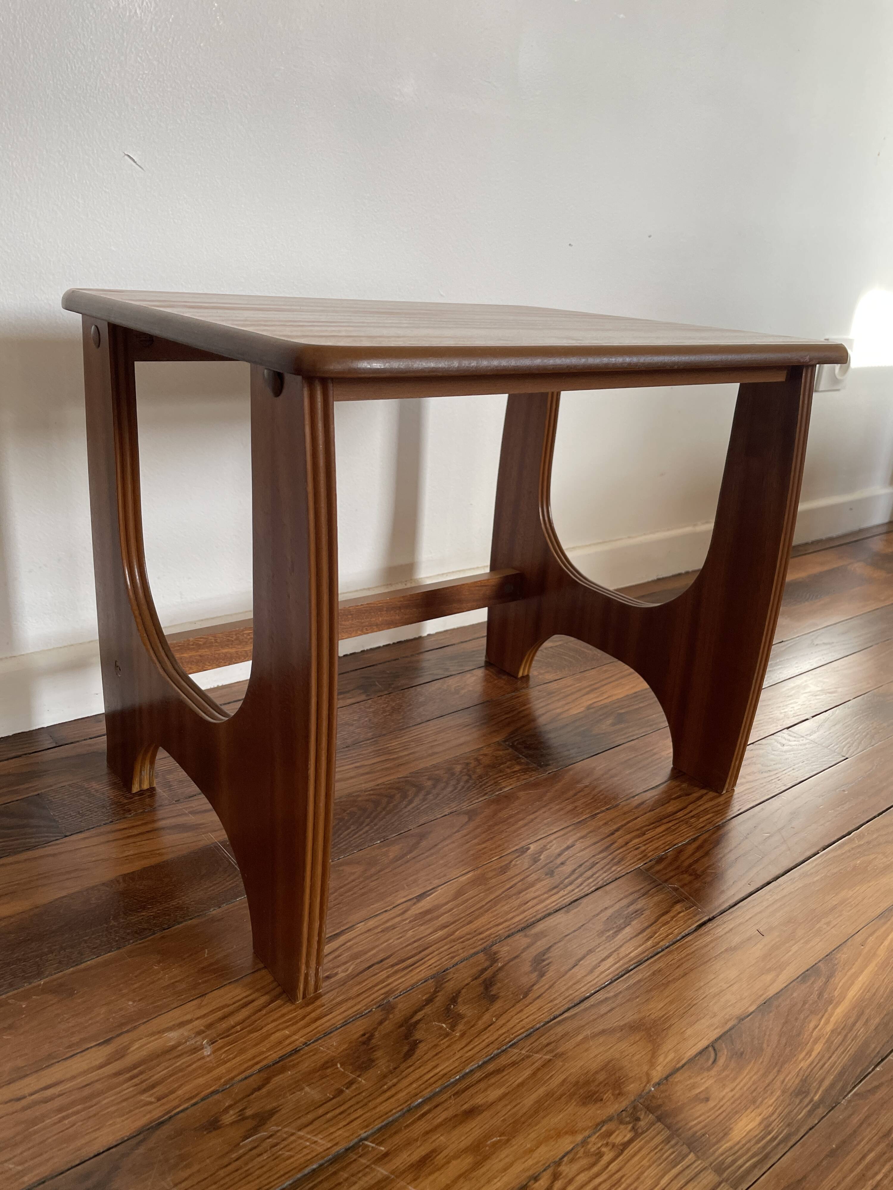 Set of 3 Nesting Tables