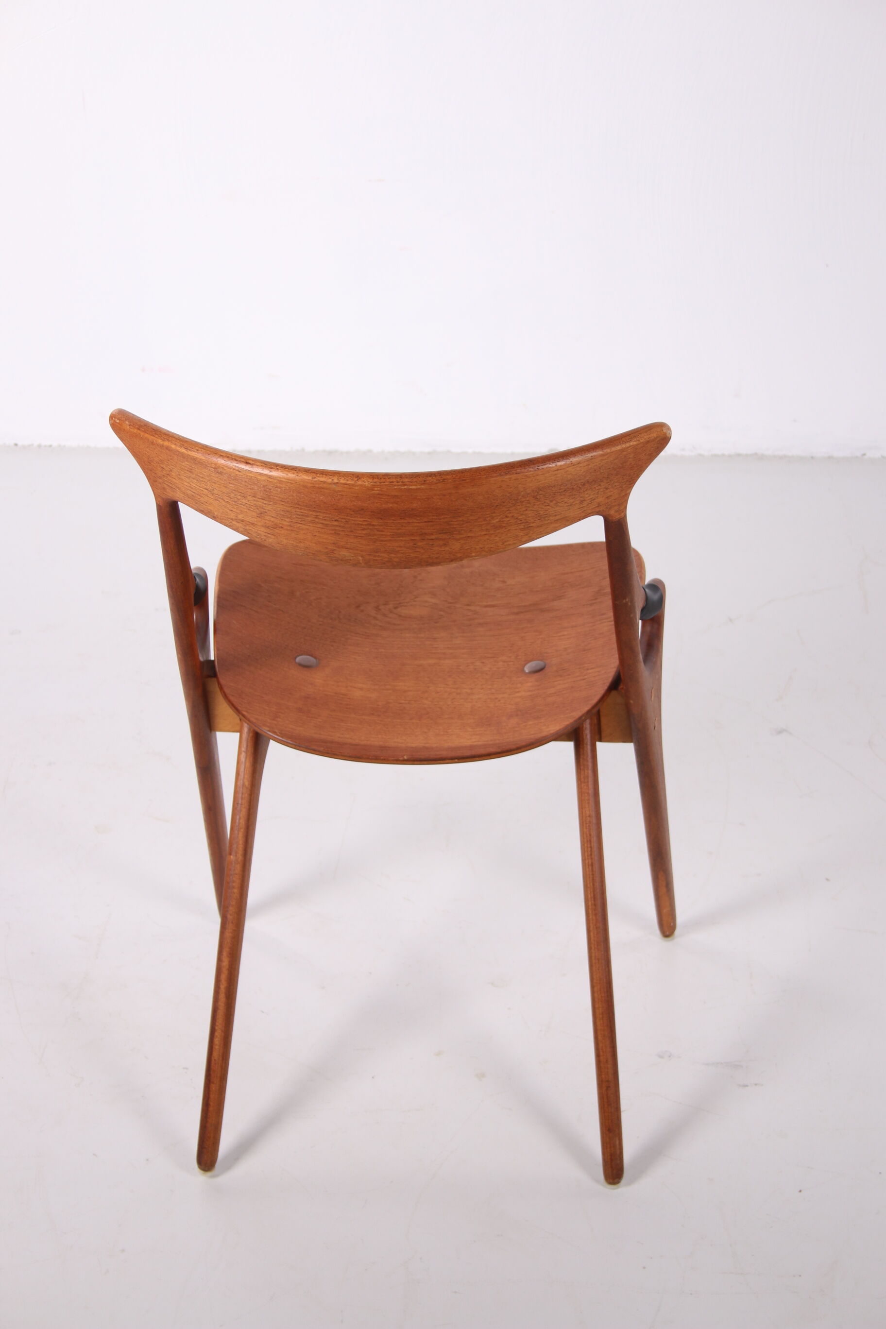 Set of 4 teak chairs model 17, Arne Hovmand Olsen for Mogens Kold, 1950s