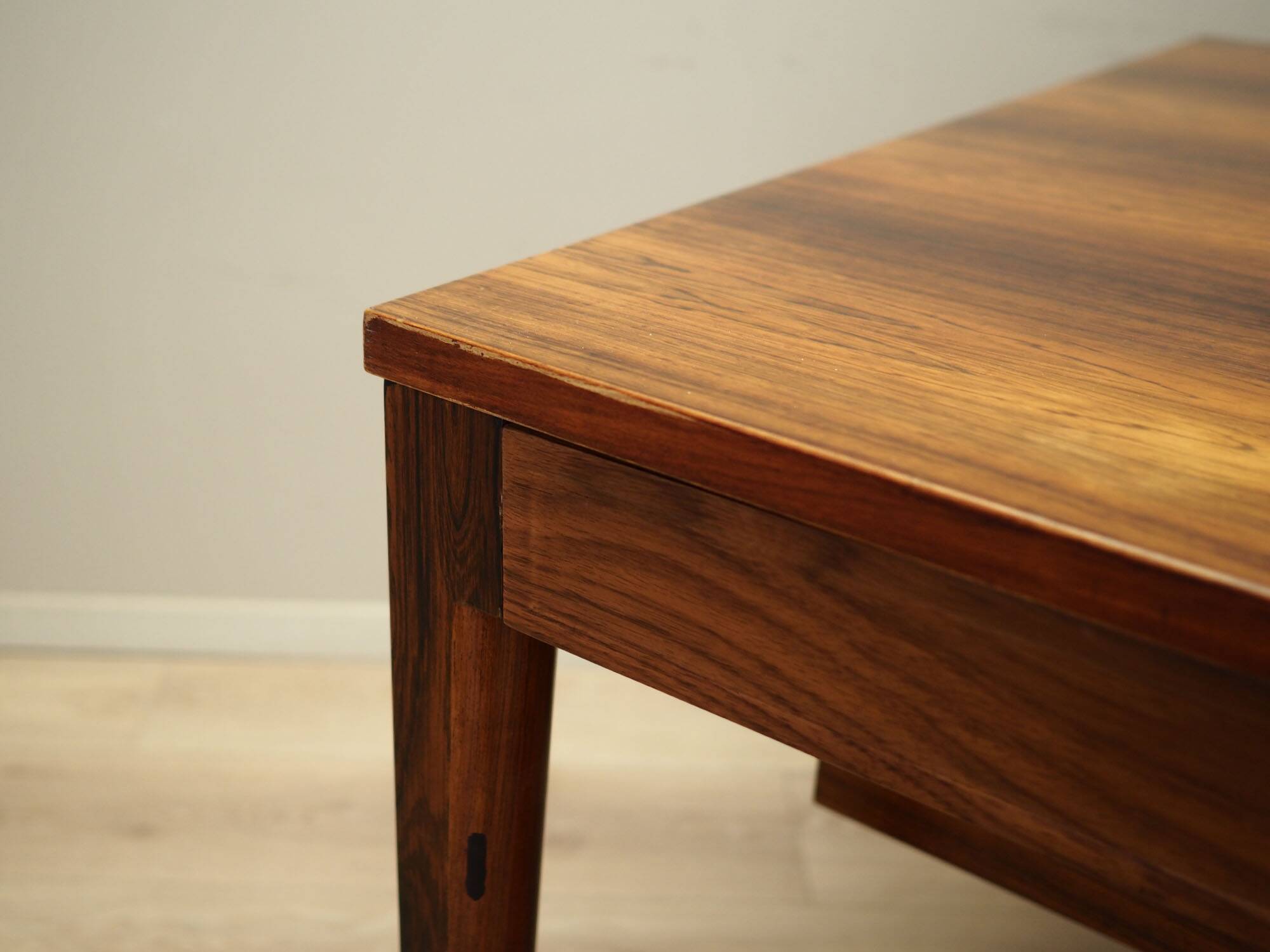 Diplomate rosewood desk, 1970s, designer: Finn Juhl, France & Son