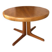 Baumann extendable round table