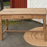 Antique farmhouse table with 1 drawer - 6 people