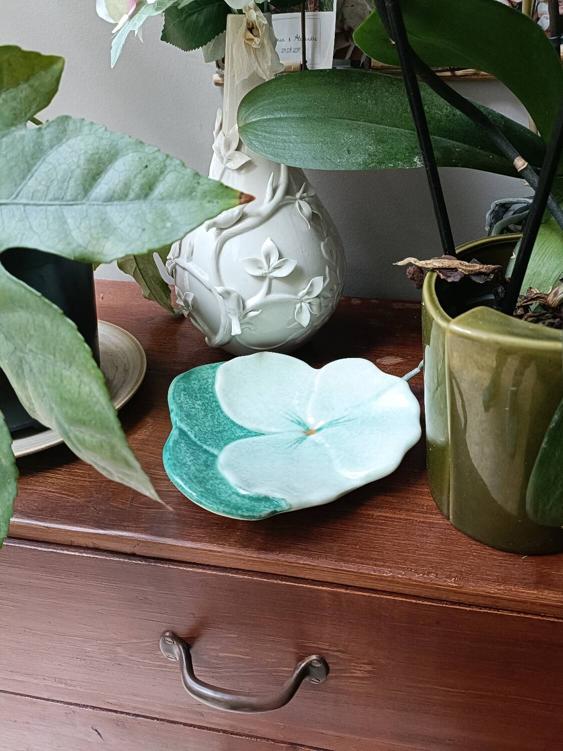 Flower plate, Ernestine Salerno